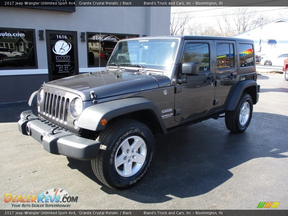 2017 Jeep Wrangler Unlimited Sport 4x4 Granite Crystal Metallic / Black Photo #2