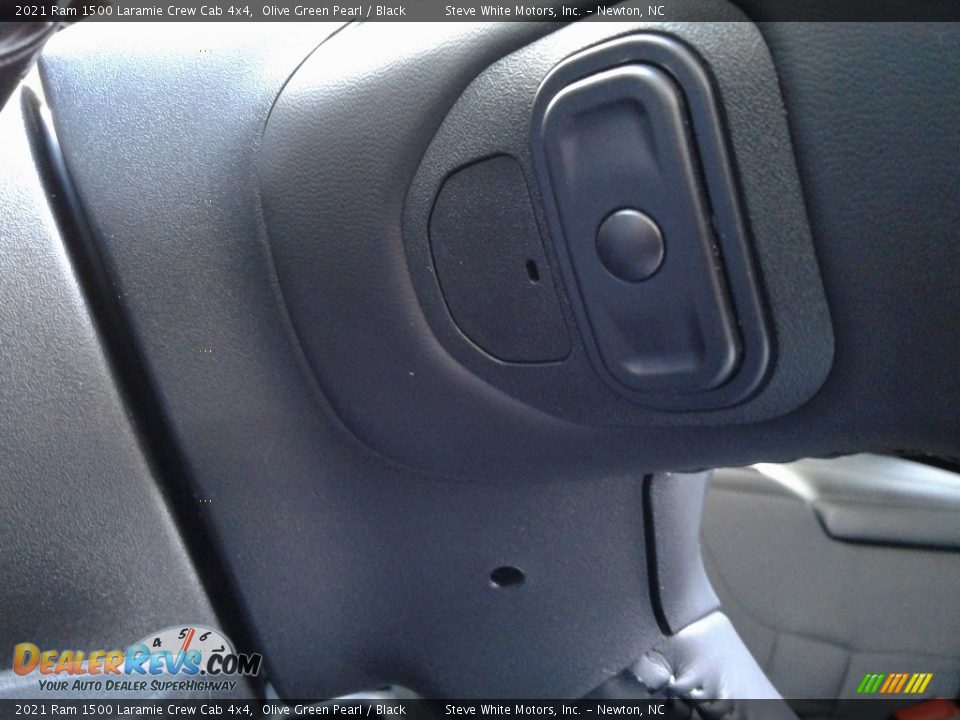 2021 Ram 1500 Laramie Crew Cab 4x4 Olive Green Pearl / Black Photo #13
