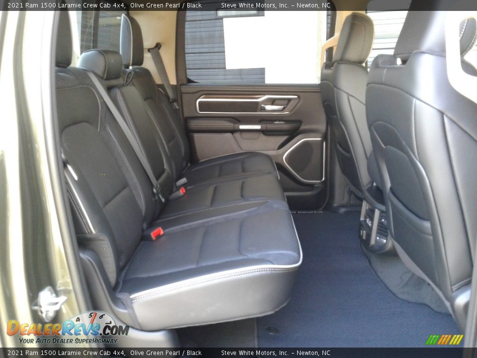 2021 Ram 1500 Laramie Crew Cab 4x4 Olive Green Pearl / Black Photo #16