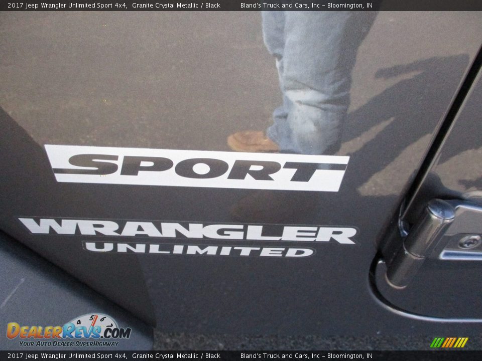 2017 Jeep Wrangler Unlimited Sport 4x4 Granite Crystal Metallic / Black Photo #27