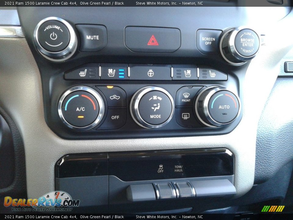 2021 Ram 1500 Laramie Crew Cab 4x4 Olive Green Pearl / Black Photo #26