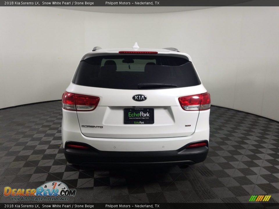 2018 Kia Sorento LX Snow White Pearl / Stone Beige Photo #6