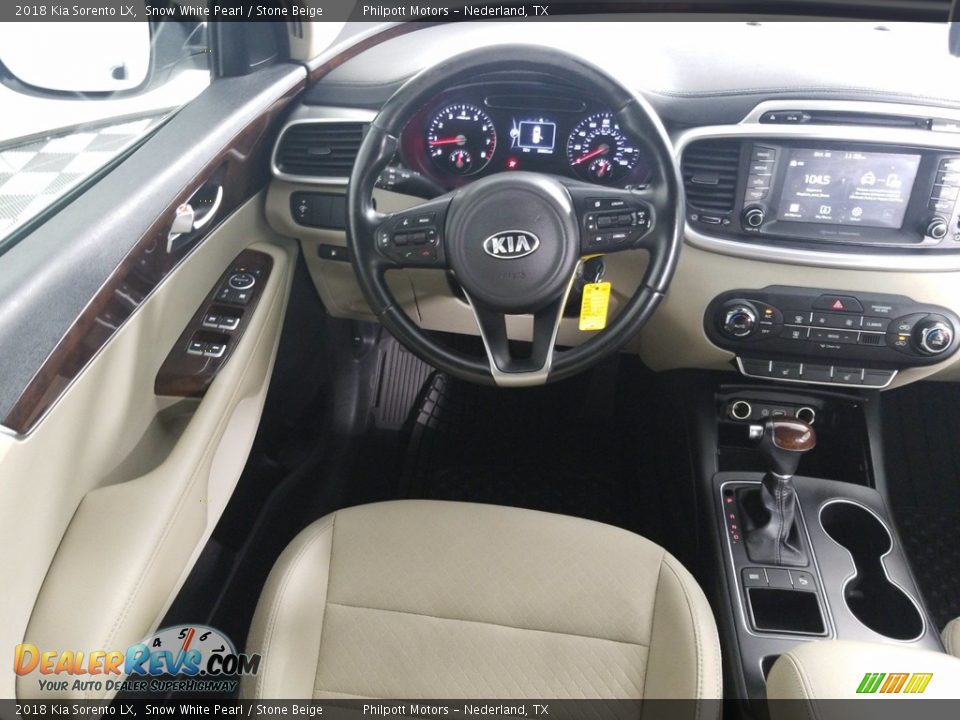 Stone Beige Interior - 2018 Kia Sorento LX Photo #19