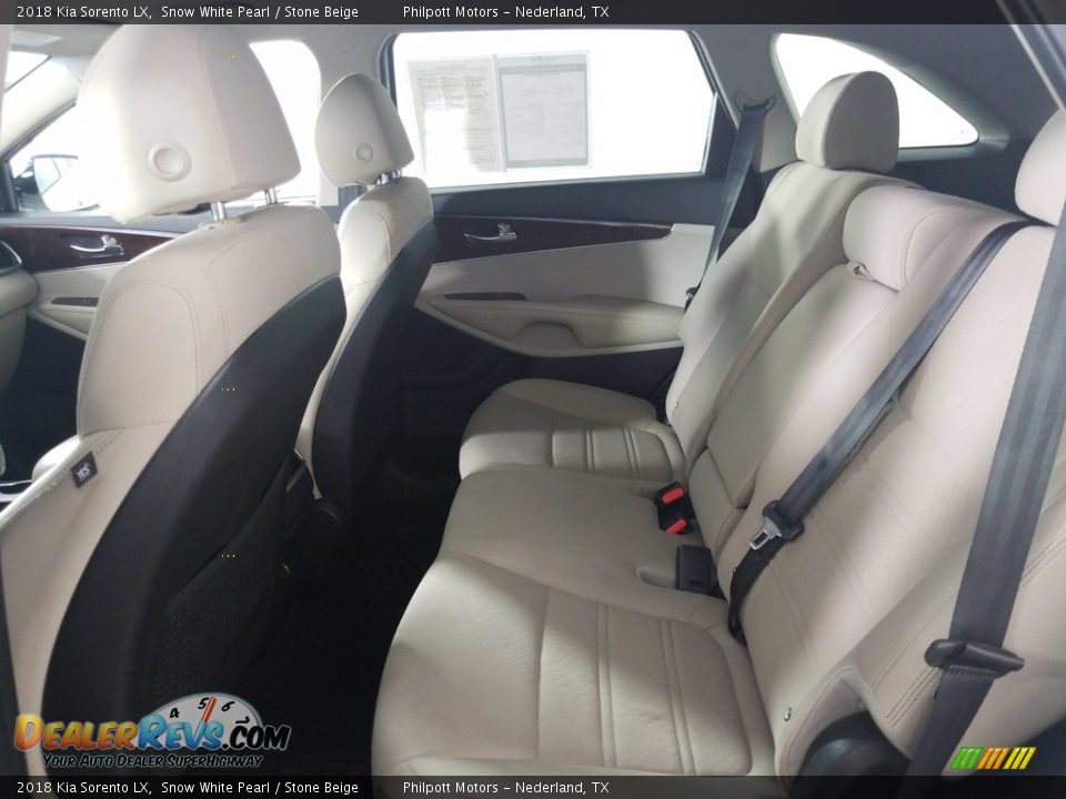 Rear Seat of 2018 Kia Sorento LX Photo #27