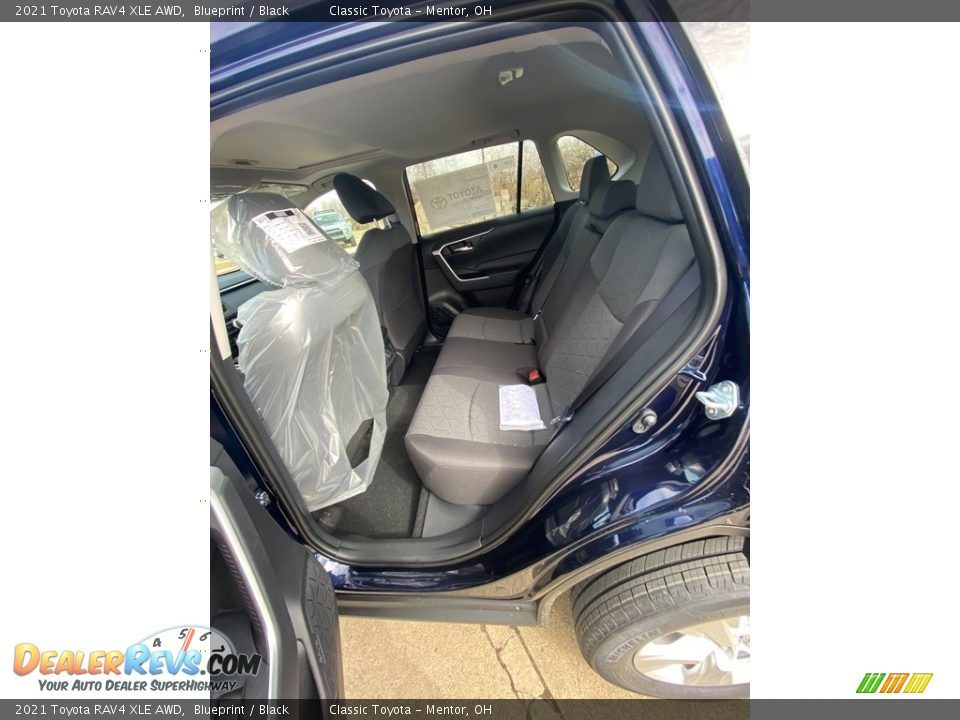 2021 Toyota RAV4 XLE AWD Blueprint / Black Photo #3