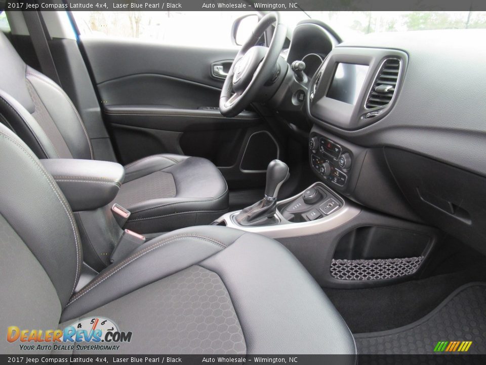 2017 Jeep Compass Latitude 4x4 Laser Blue Pearl / Black Photo #13