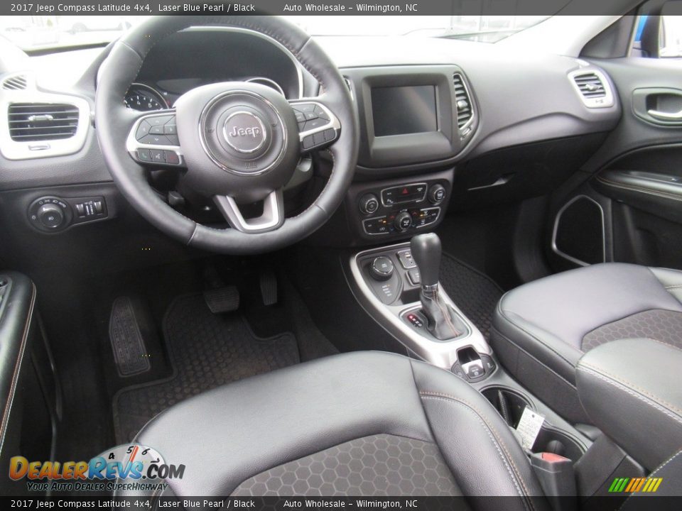 2017 Jeep Compass Latitude 4x4 Laser Blue Pearl / Black Photo #15