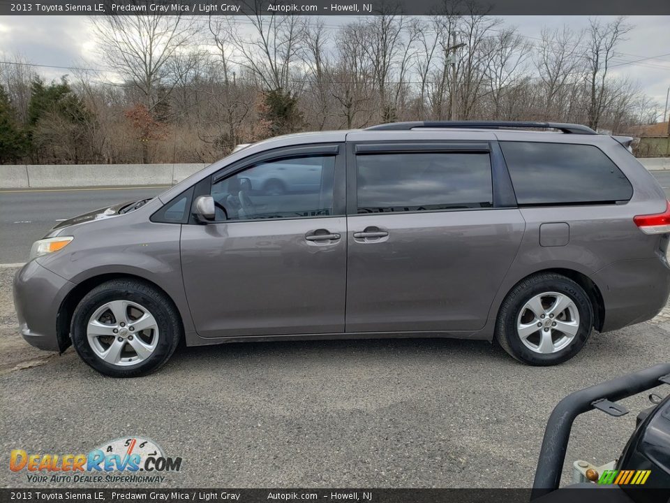 2013 Toyota Sienna LE Predawn Gray Mica / Light Gray Photo #4