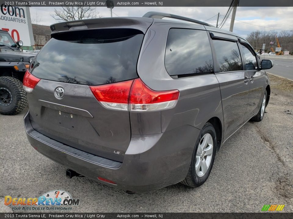 2013 Toyota Sienna LE Predawn Gray Mica / Light Gray Photo #7