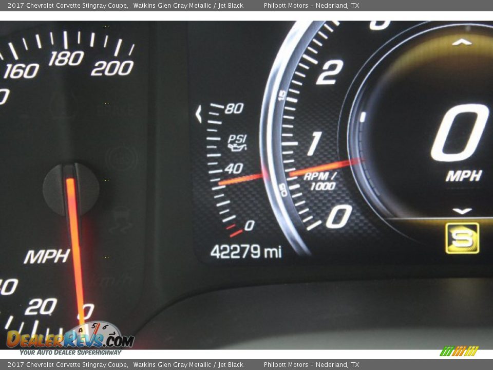 2017 Chevrolet Corvette Stingray Coupe Watkins Glen Gray Metallic / Jet Black Photo #15