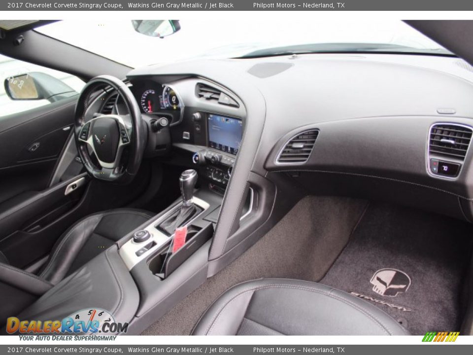 2017 Chevrolet Corvette Stingray Coupe Watkins Glen Gray Metallic / Jet Black Photo #22