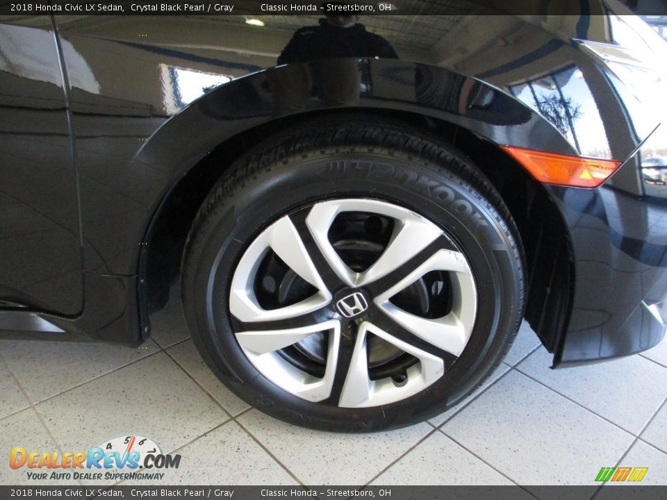 2018 Honda Civic LX Sedan Crystal Black Pearl / Gray Photo #5