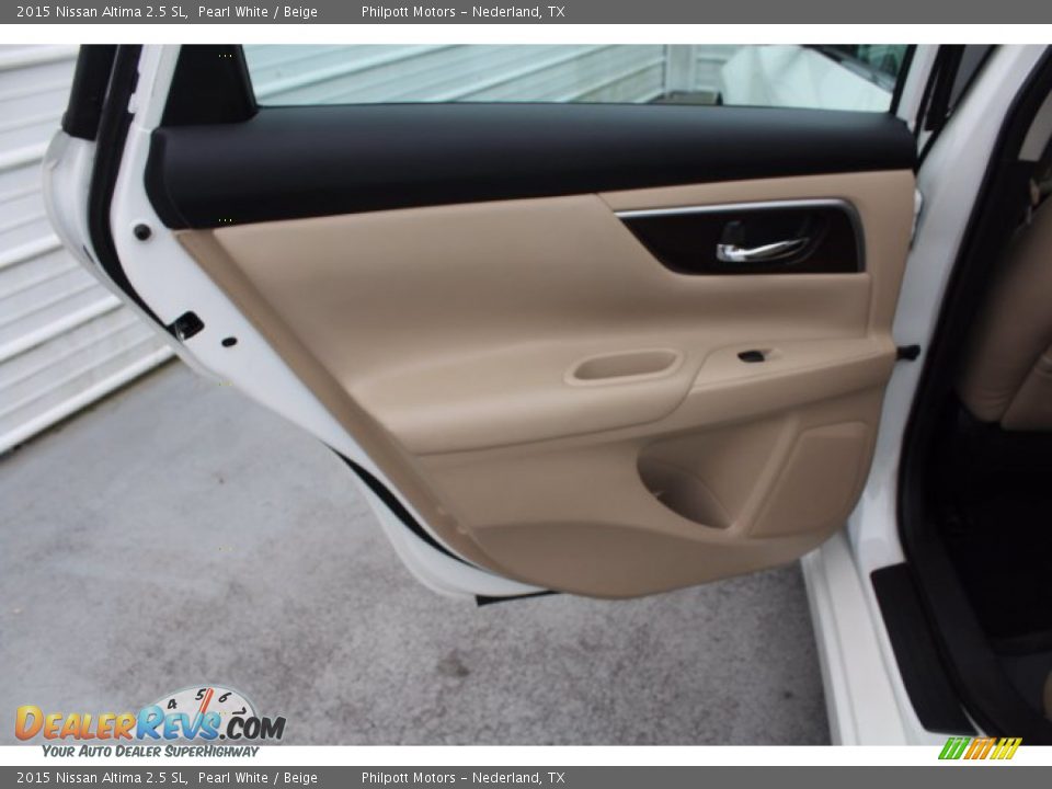 2015 Nissan Altima 2.5 SL Pearl White / Beige Photo #20