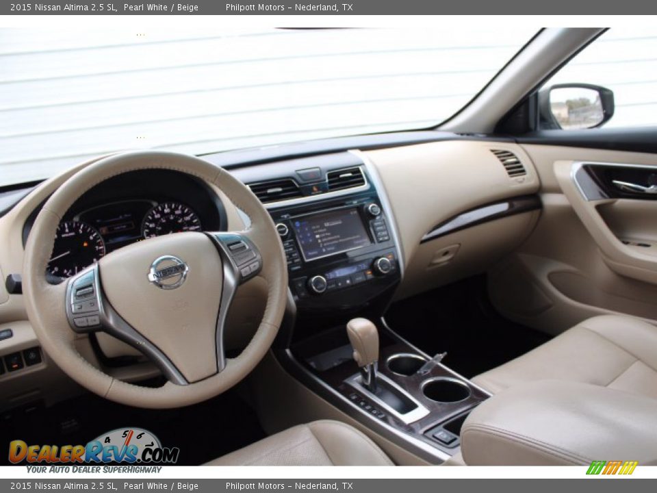 2015 Nissan Altima 2.5 SL Pearl White / Beige Photo #22