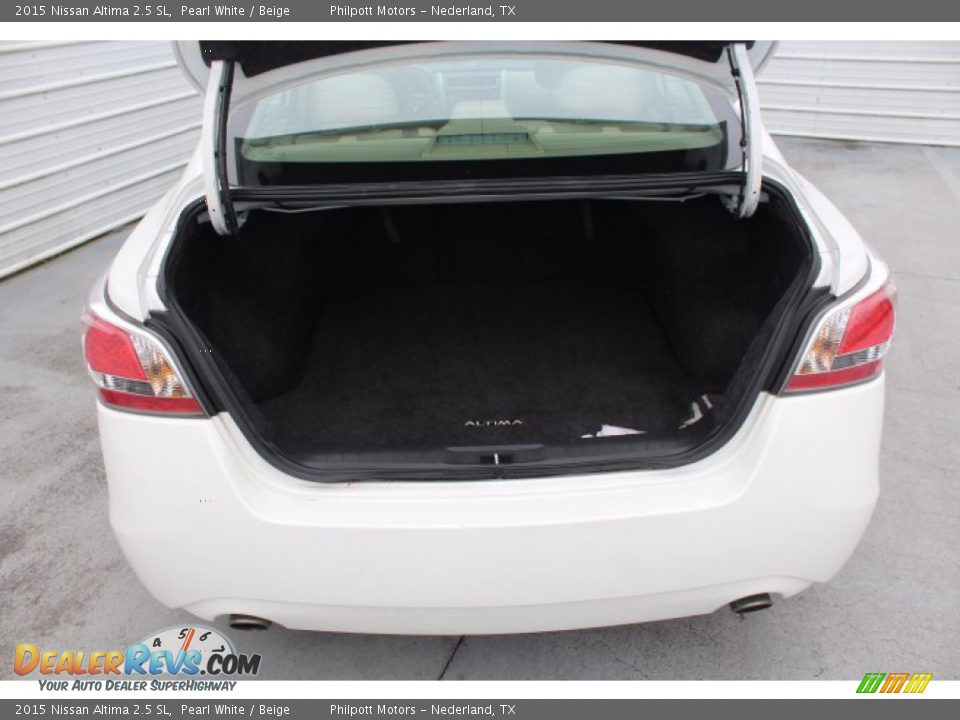 2015 Nissan Altima 2.5 SL Pearl White / Beige Photo #25