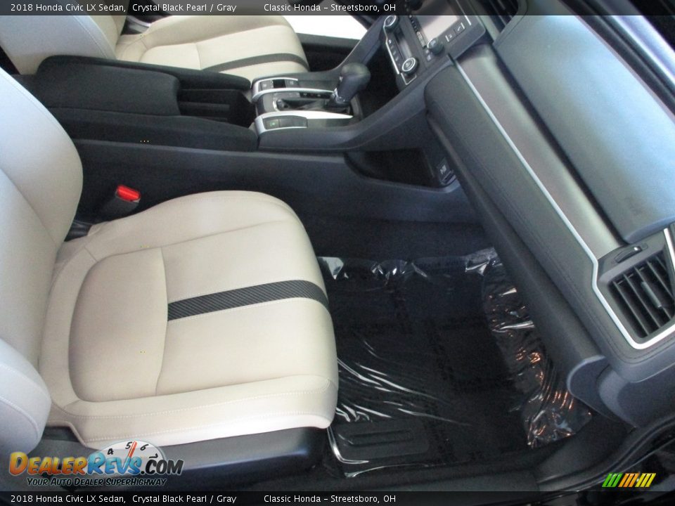 2018 Honda Civic LX Sedan Crystal Black Pearl / Gray Photo #17