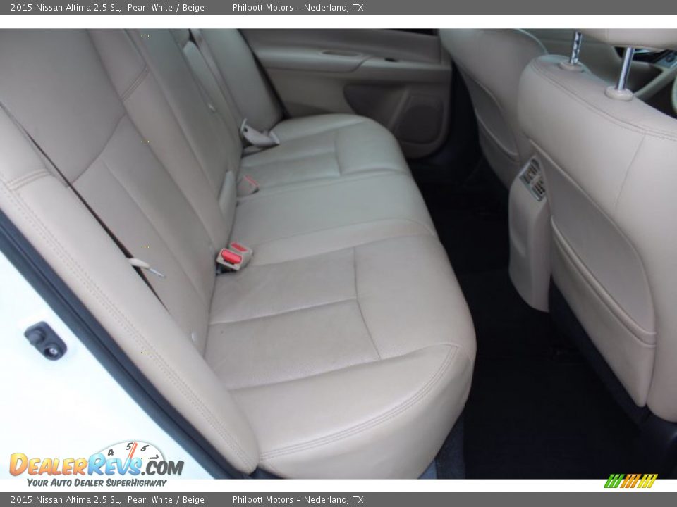 2015 Nissan Altima 2.5 SL Pearl White / Beige Photo #27