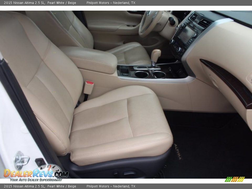 2015 Nissan Altima 2.5 SL Pearl White / Beige Photo #29