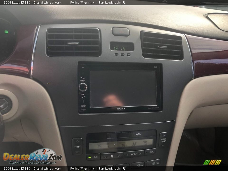 2004 Lexus ES 330 Crystal White / Ivory Photo #6