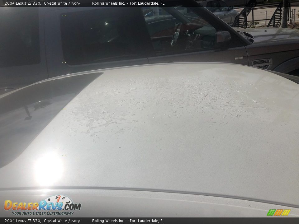 2004 Lexus ES 330 Crystal White / Ivory Photo #15