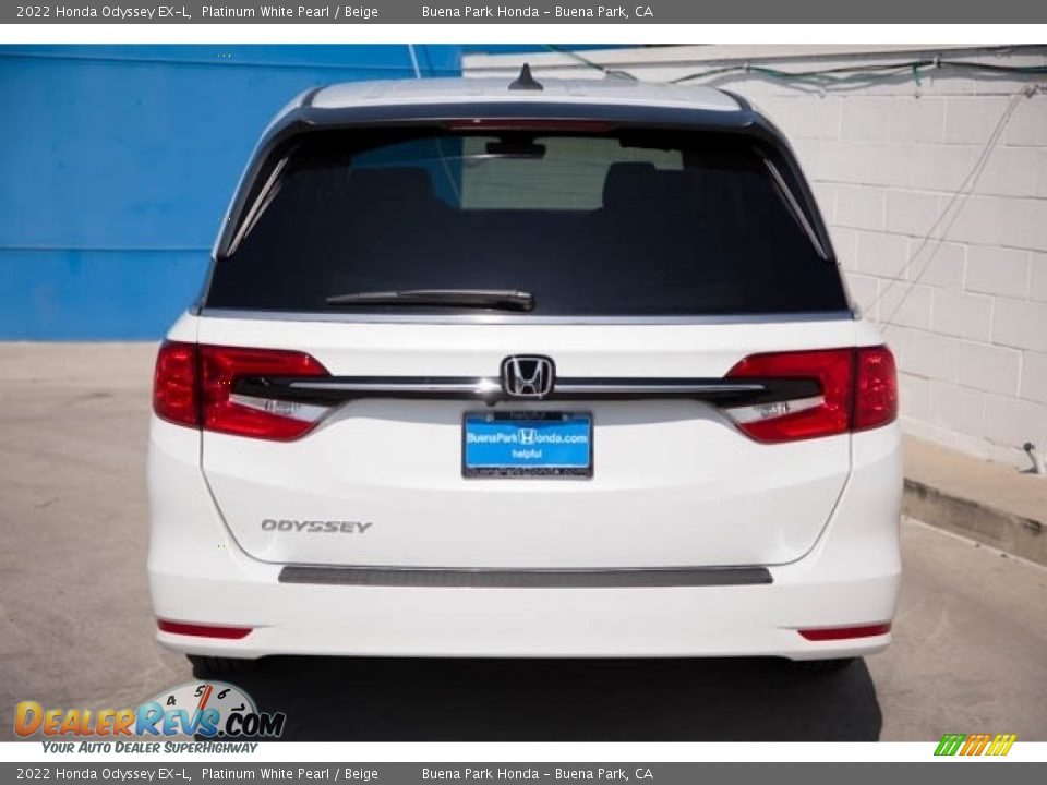 2022 Honda Odyssey EX-L Platinum White Pearl / Beige Photo #5