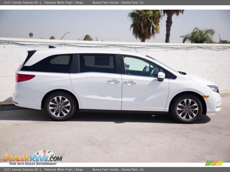 2022 Honda Odyssey EX-L Platinum White Pearl / Beige Photo #6