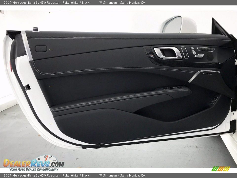 Door Panel of 2017 Mercedes-Benz SL 450 Roadster Photo #24