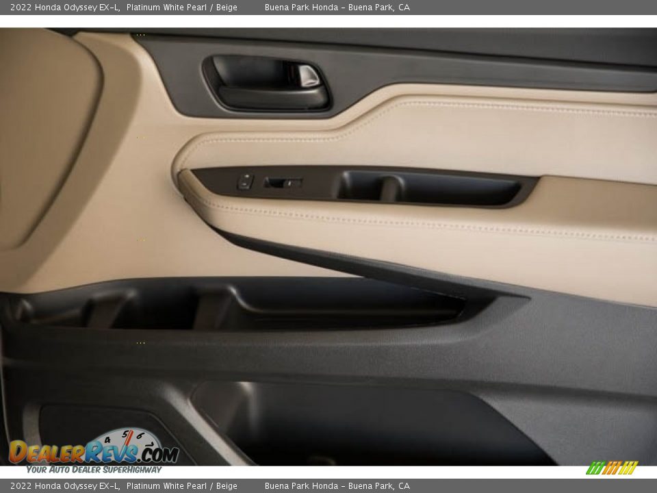 2022 Honda Odyssey EX-L Platinum White Pearl / Beige Photo #35