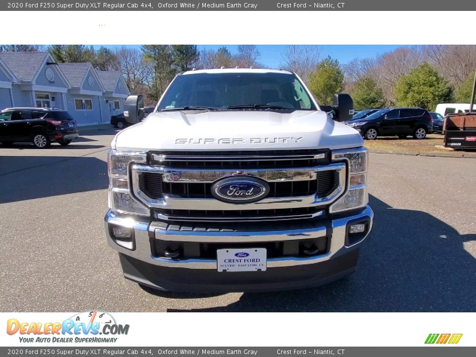 2020 Ford F250 Super Duty XLT Regular Cab 4x4 Oxford White / Medium Earth Gray Photo #2