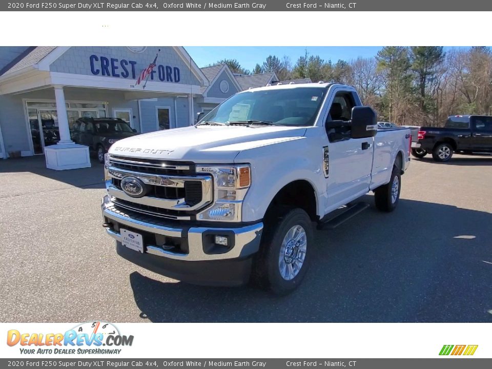 2020 Ford F250 Super Duty XLT Regular Cab 4x4 Oxford White / Medium Earth Gray Photo #3