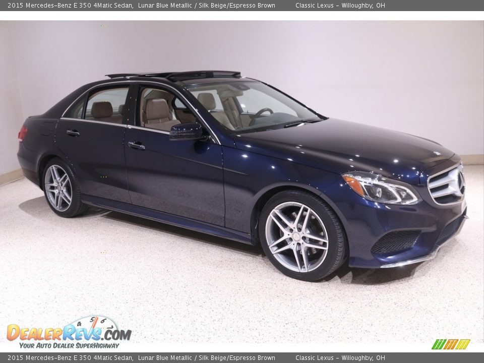 Front 3/4 View of 2015 Mercedes-Benz E 350 4Matic Sedan Photo #1