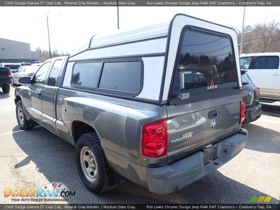 2006 Dodge Dakota ST Club Cab Mineral Gray Metallic / Medium Slate Gray Photo #4