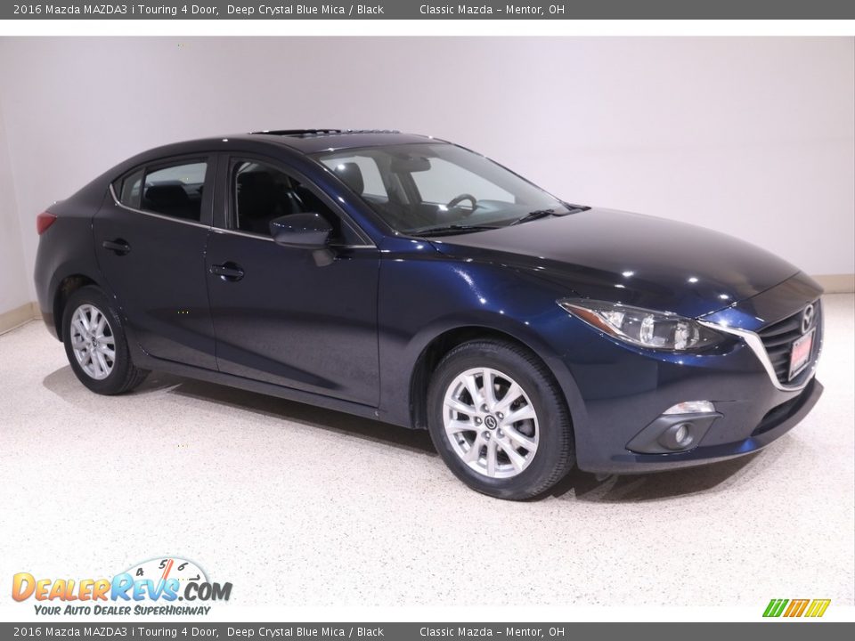 Front 3/4 View of 2016 Mazda MAZDA3 i Touring 4 Door Photo #1