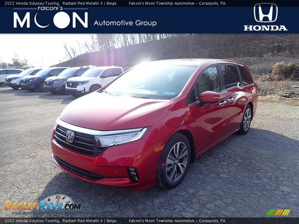 2022 Honda Odyssey Touring Radiant Red Metallic II / Beige Photo #1