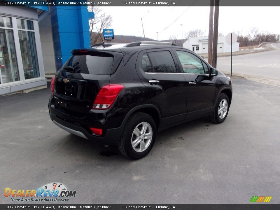 2017 Chevrolet Trax LT AWD Mosaic Black Metallic / Jet Black Photo #2