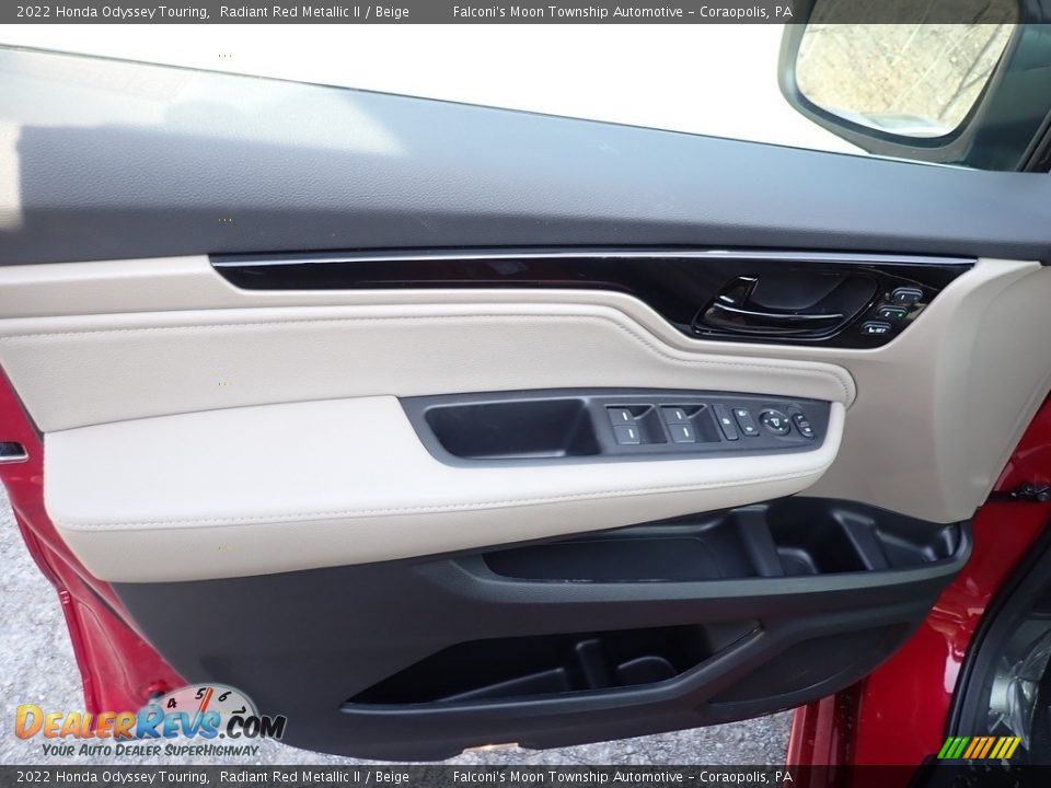 Door Panel of 2022 Honda Odyssey Touring Photo #13