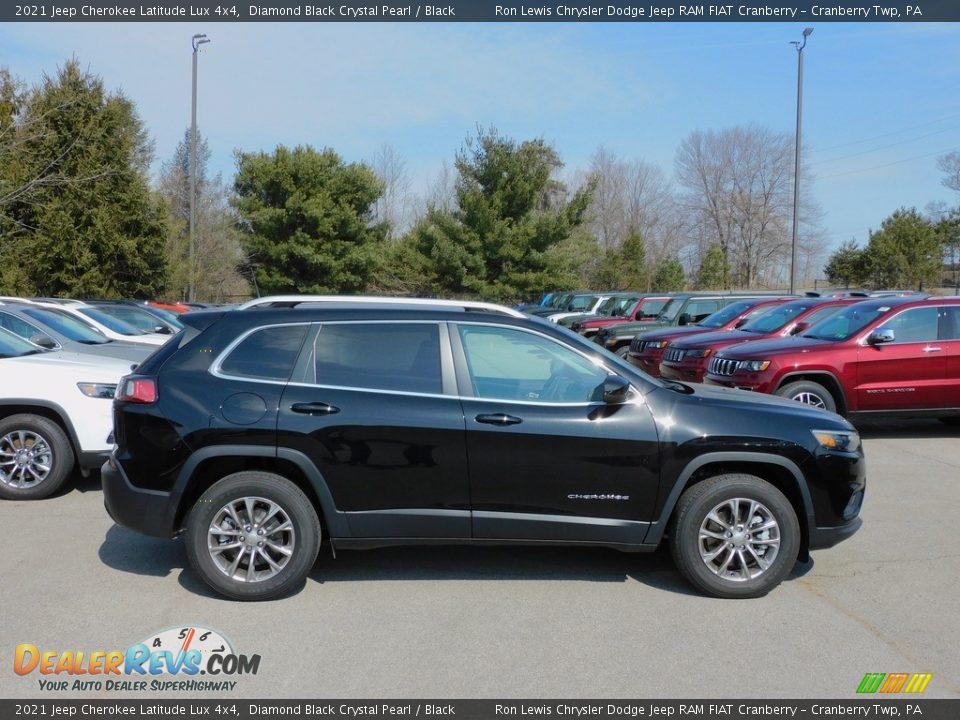 2021 Jeep Cherokee Latitude Lux 4x4 Diamond Black Crystal Pearl / Black Photo #4