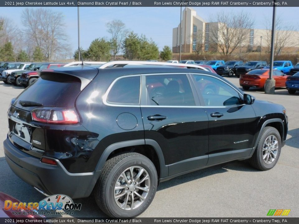 2021 Jeep Cherokee Latitude Lux 4x4 Diamond Black Crystal Pearl / Black Photo #5