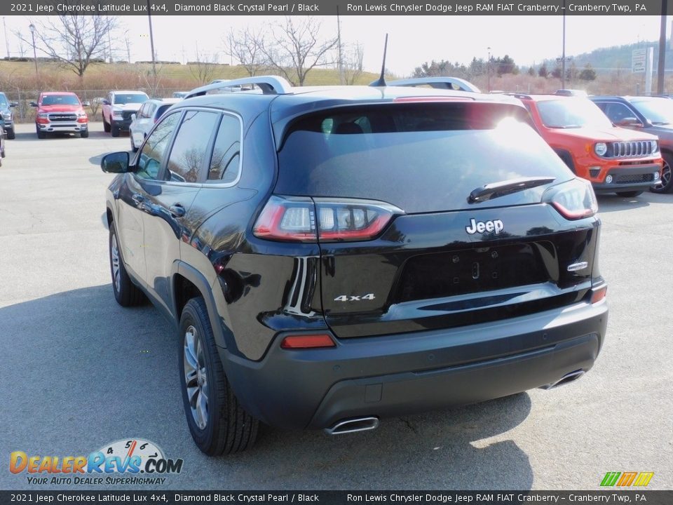 2021 Jeep Cherokee Latitude Lux 4x4 Diamond Black Crystal Pearl / Black Photo #8