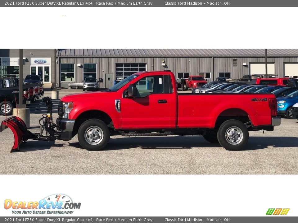 2021 Ford F250 Super Duty XL Regular Cab 4x4 Race Red / Medium Earth Gray Photo #2