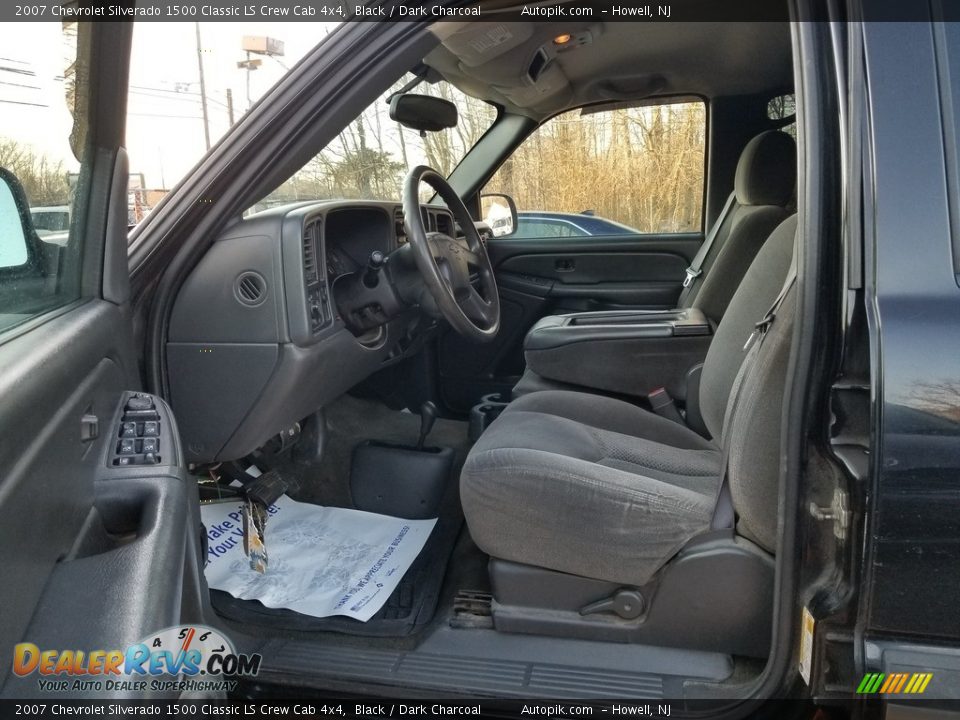 2007 Chevrolet Silverado 1500 Classic LS Crew Cab 4x4 Black / Dark Charcoal Photo #9