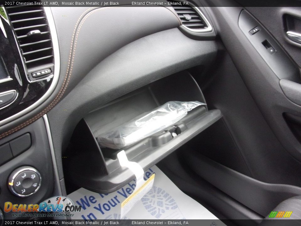 2017 Chevrolet Trax LT AWD Mosaic Black Metallic / Jet Black Photo #23