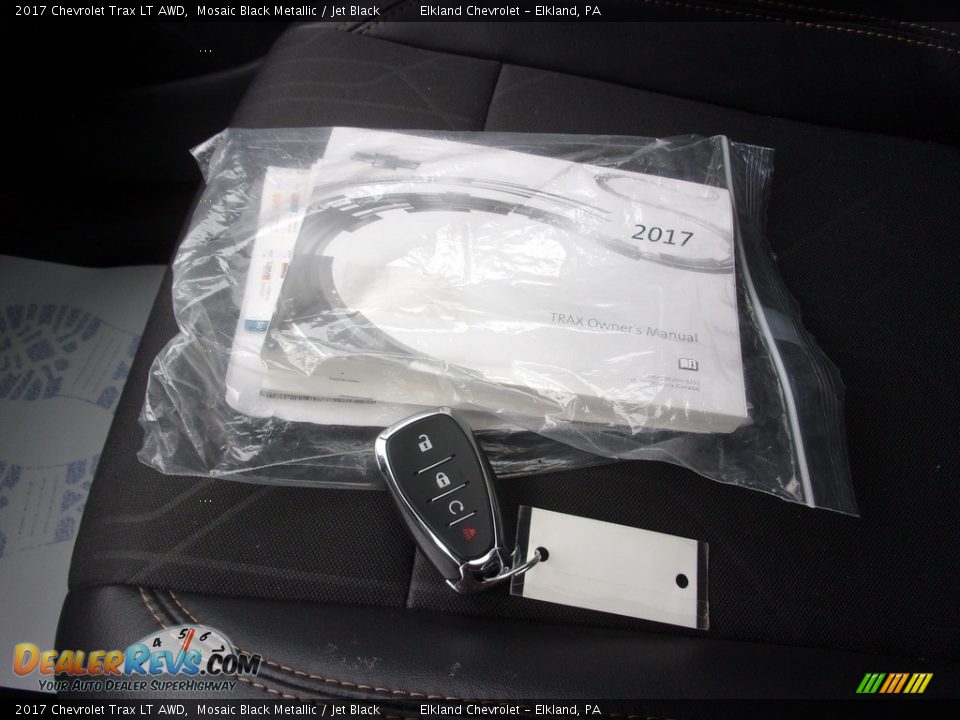 2017 Chevrolet Trax LT AWD Mosaic Black Metallic / Jet Black Photo #24