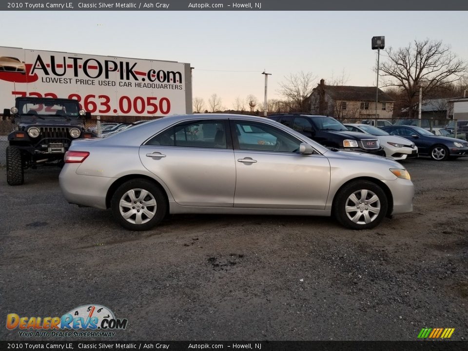 2010 Toyota Camry LE Classic Silver Metallic / Ash Gray Photo #2