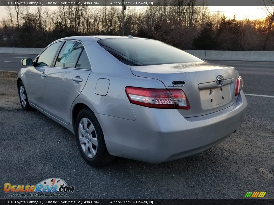 2010 Toyota Camry LE Classic Silver Metallic / Ash Gray Photo #5