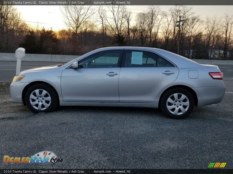 2010 Toyota Camry LE Classic Silver Metallic / Ash Gray Photo #6