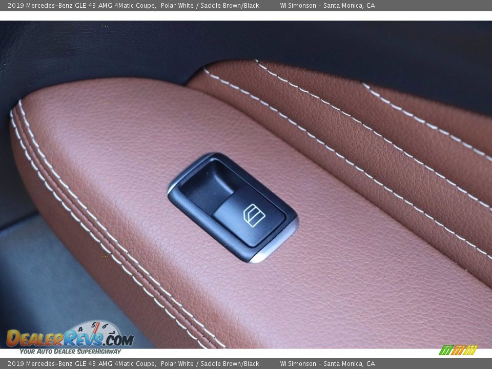 Door Panel of 2019 Mercedes-Benz GLE 43 AMG 4Matic Coupe Photo #19