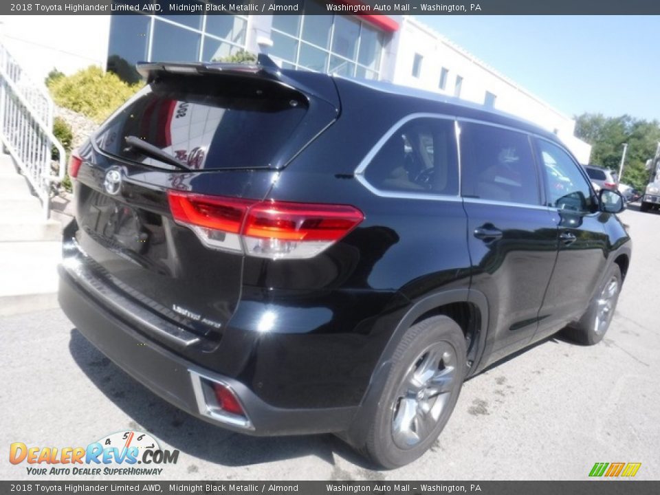 2018 Toyota Highlander Limited AWD Midnight Black Metallic / Almond Photo #12