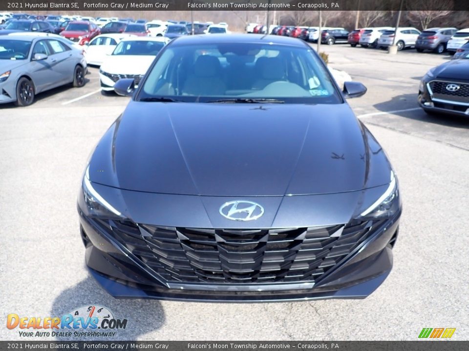 2021 Hyundai Elantra SE Portofino Gray / Medium Gray Photo #4