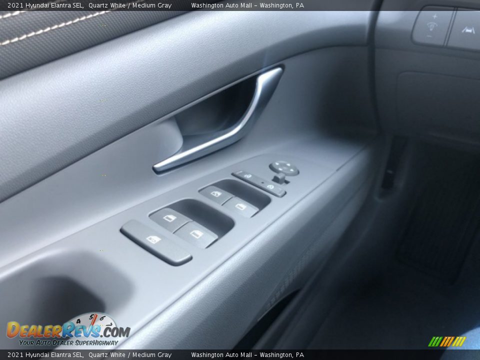 2021 Hyundai Elantra SEL Quartz White / Medium Gray Photo #13